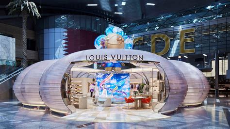 lv hours of business